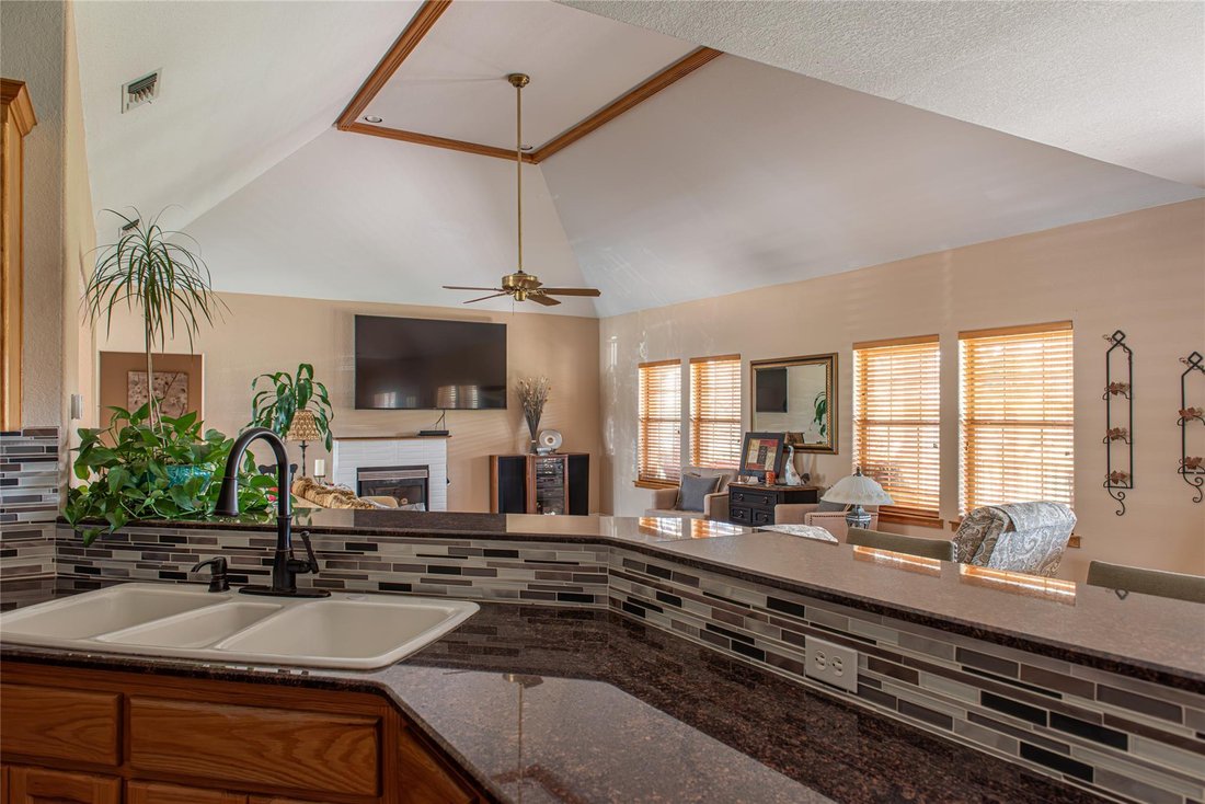 House in Burnet, Texas, United States 5 - 17609784