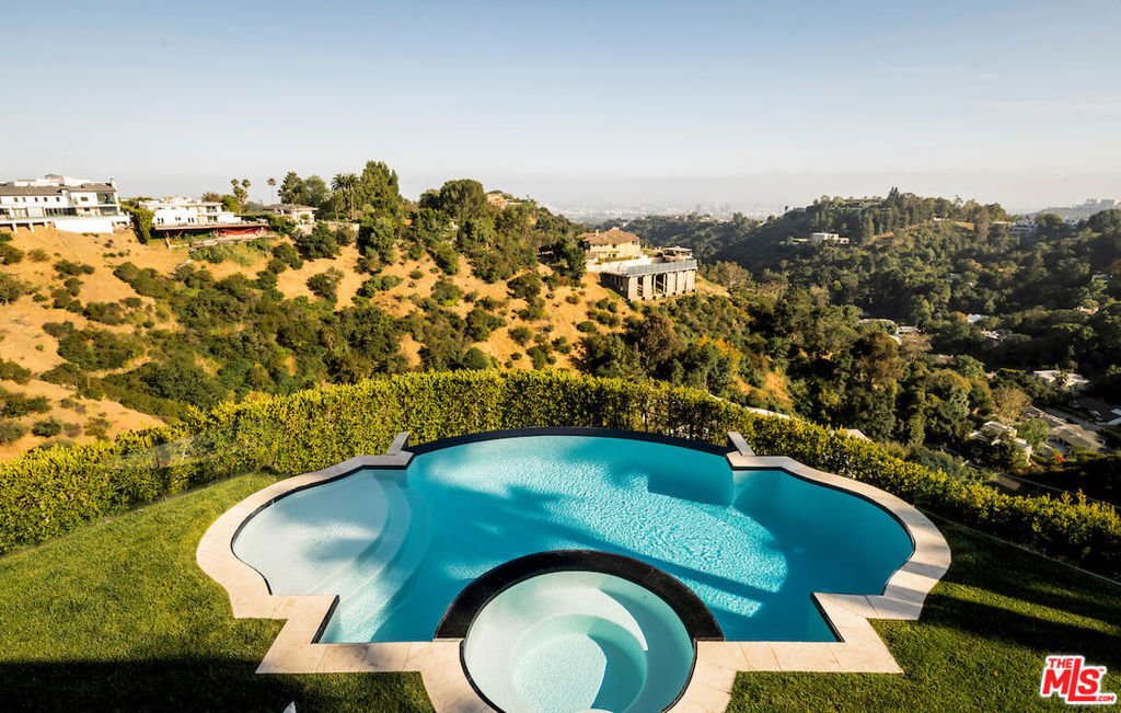 House in Los Angeles, California, United States 4 - 17606636