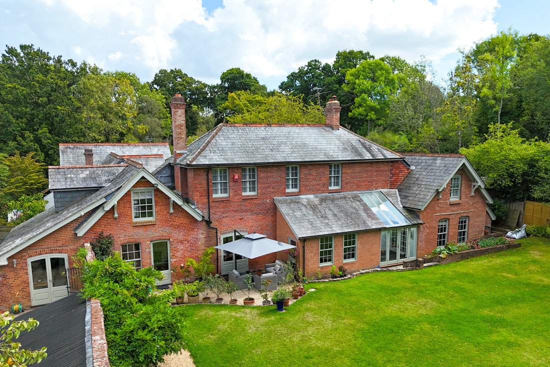 House in Brook, Bramshaw, England 4 - 17598641