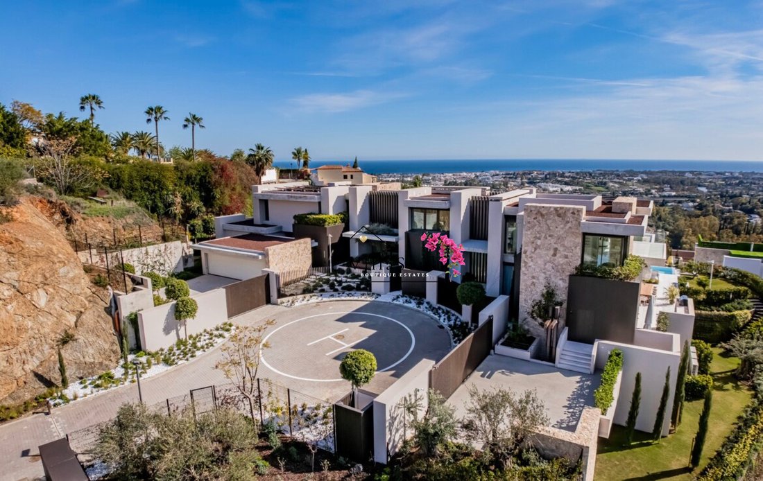 Villa in La Quinta, Benahavis, Andalusia 3 - 17600097