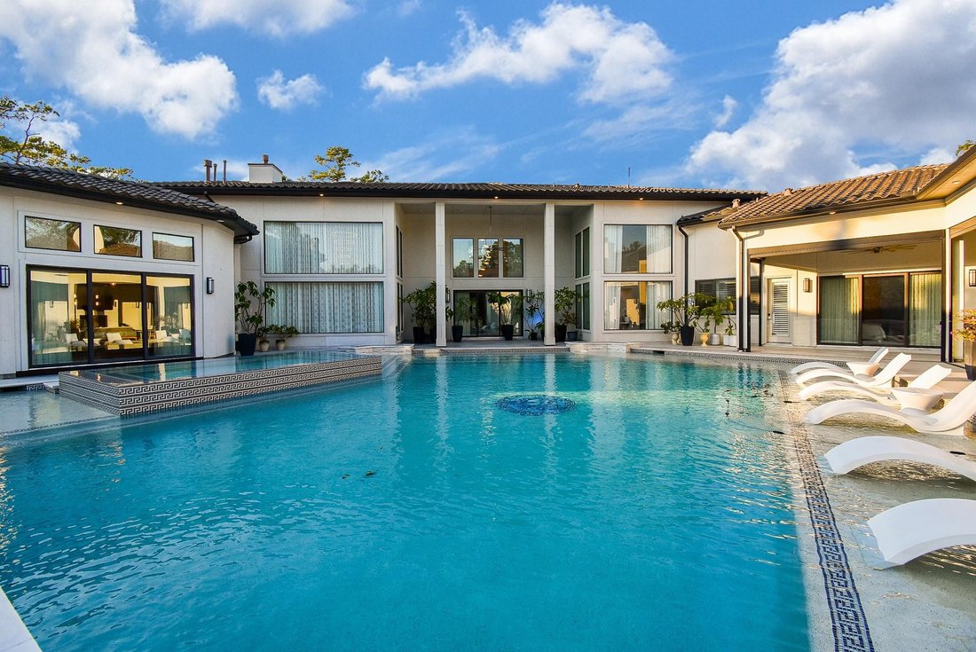 House in Houston, Texas, United States 5 - 17610949