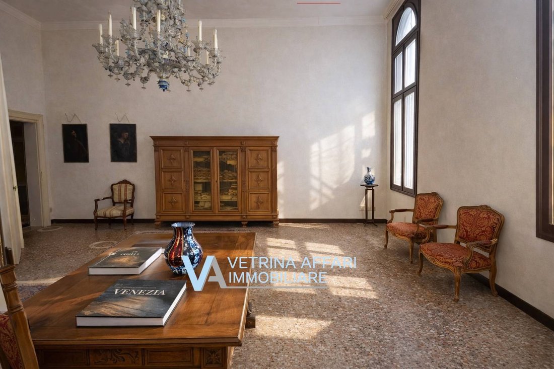 Apartment in San Marco, Venice, Italy 3 - 17614152