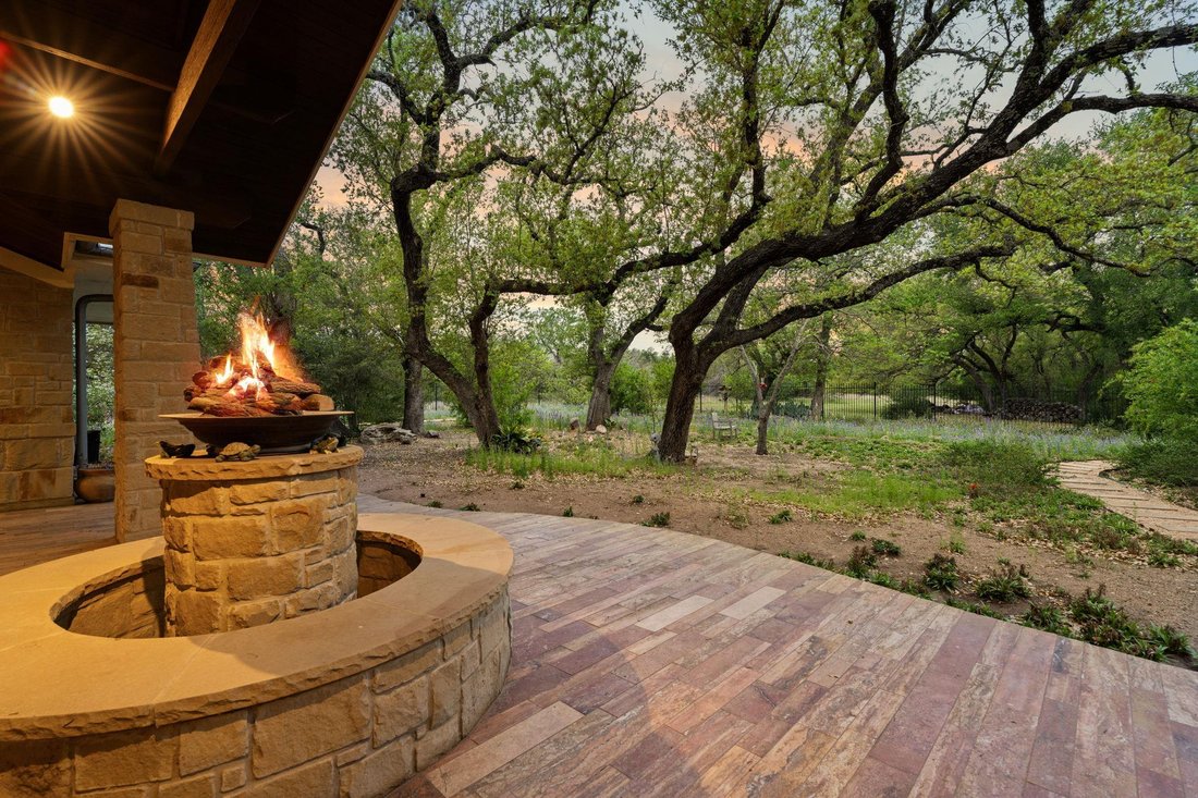 House in Spicewood, Texas, United States 3 - 17610396