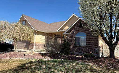 House in Grantsville, Utah, United States 1