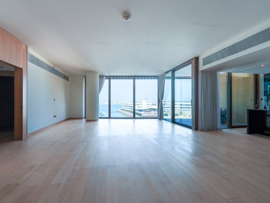 Apartment in Jumeirah Bay, Dubai, United Arab Emirates 2 - 17599112