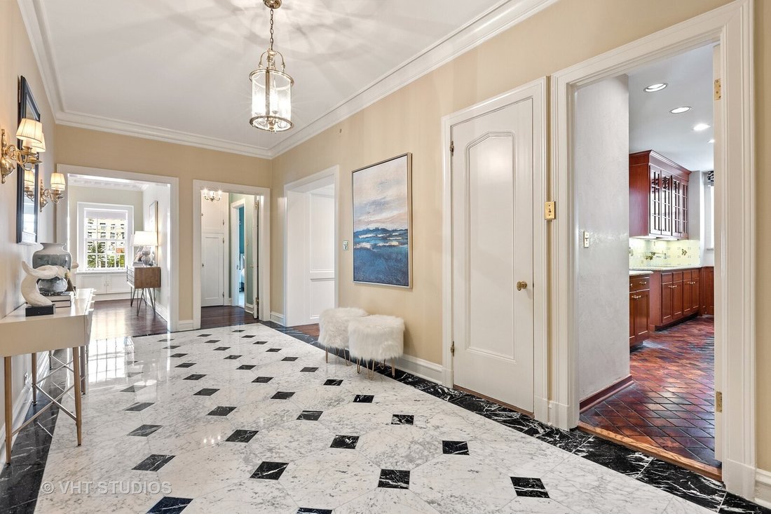 Condo in Chicago, Illinois, United States 4 - 17608062
