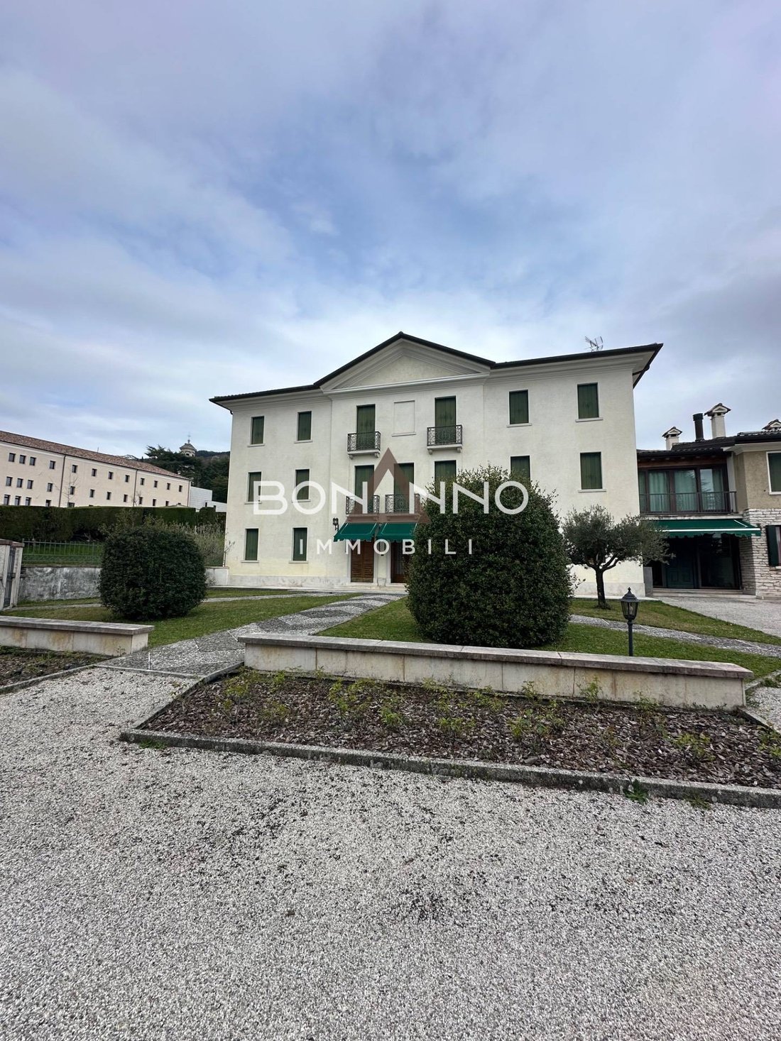 Villa in Possagno, Veneto, Italy 2 - 17614159