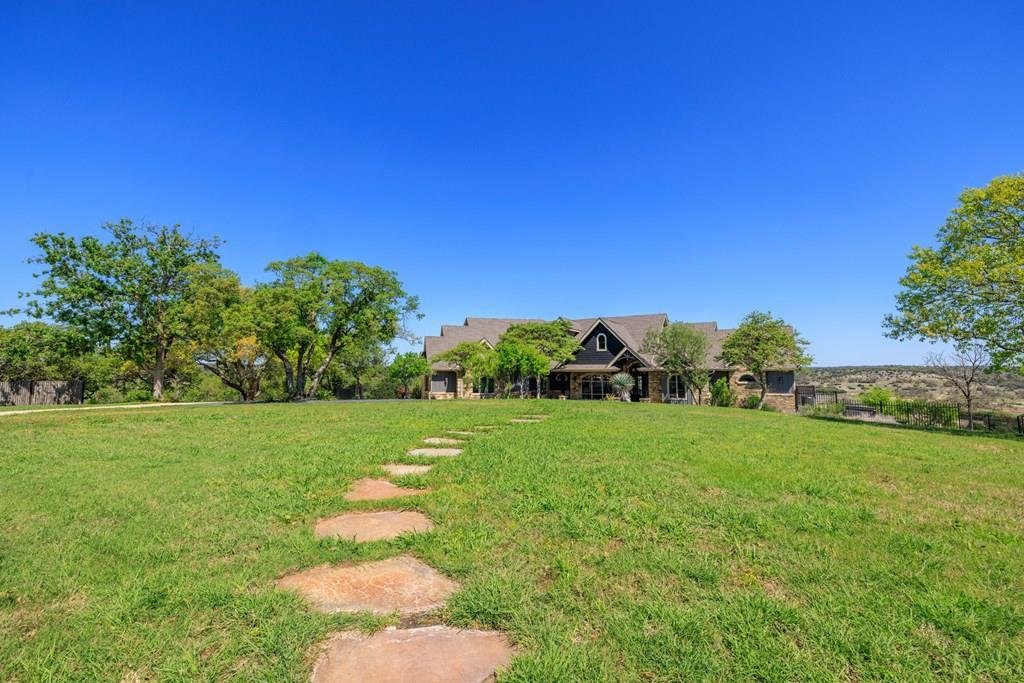 House in Fredericksburg, Texas, United States 2 - 17609446