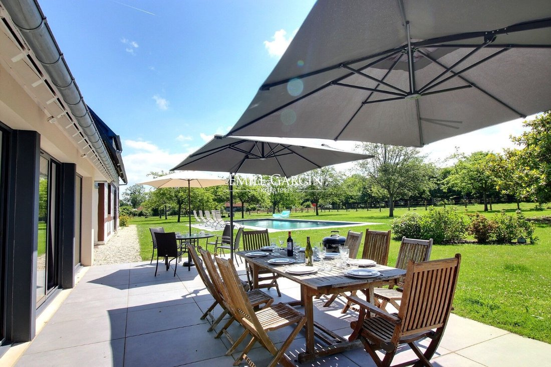 Villa in Deauville, Normandy, France 2 - 17605011