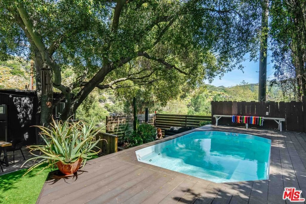 House in Topanga, California, United States 5 - 17390378