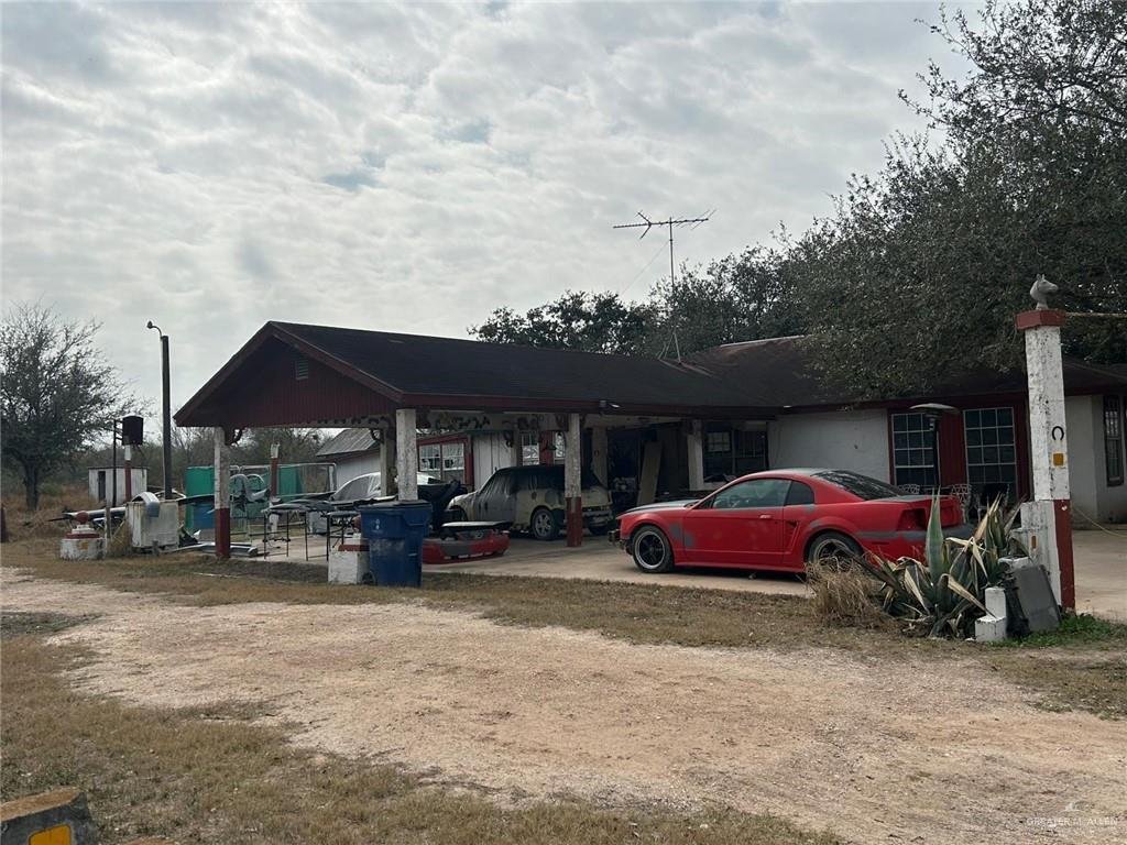 House in Elsa, Texas, United States 3 - 17604932
