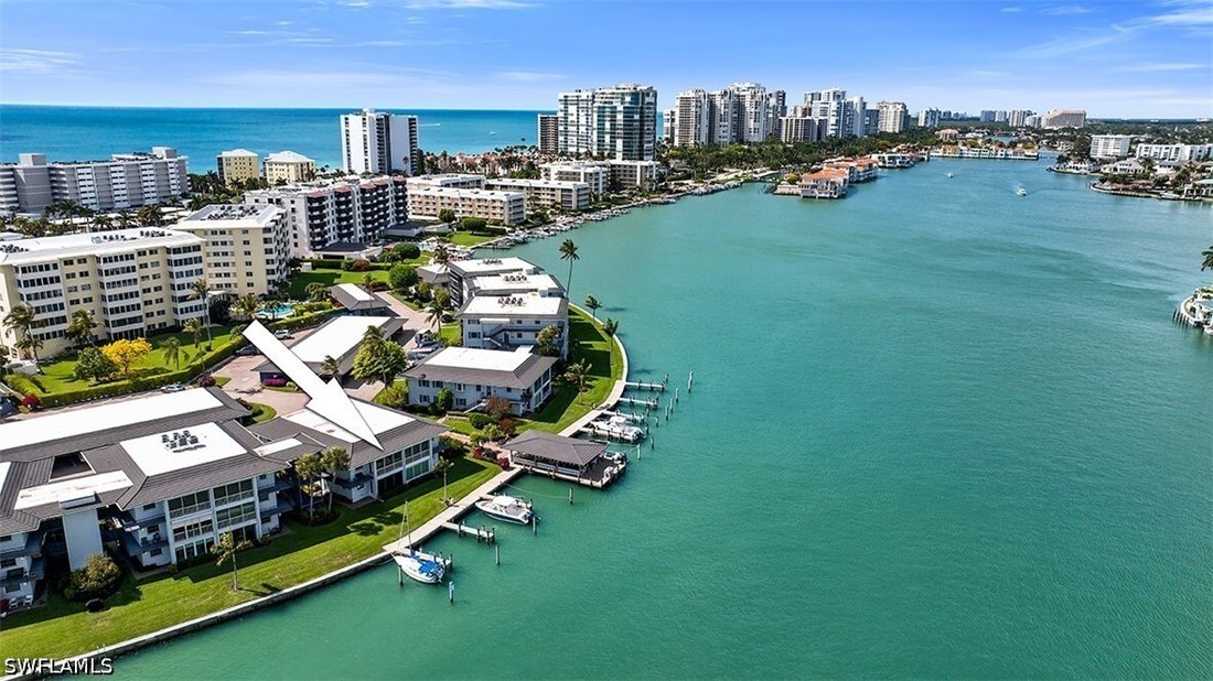 Condo in Naples, Florida, United States 4 - 17564010