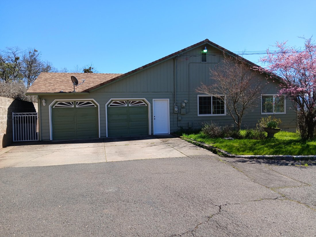 House in Eagle Point, Oregon, United States 5 - 17599701