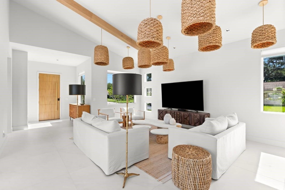 House in St. Petersburg, Florida, United States 4 - 17604222