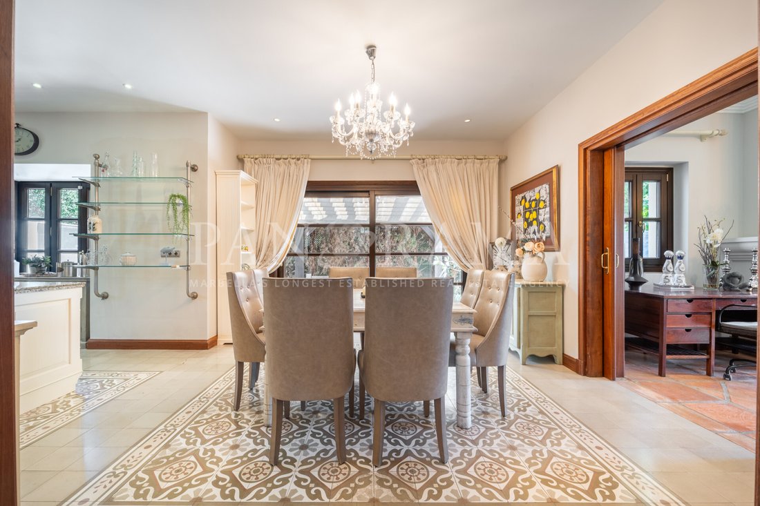 Villa in Sierra Blanca, Marbella, Spain 4 - 17339388