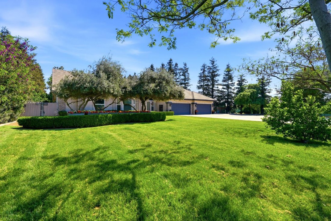House in Dinuba, California, United States 5 - 17365431