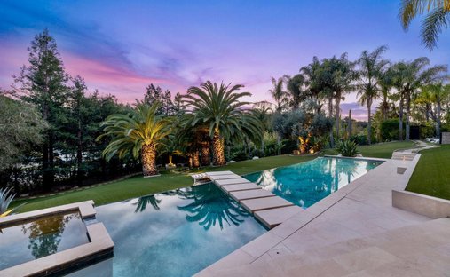 House in Los Altos Hills, California, United States 1