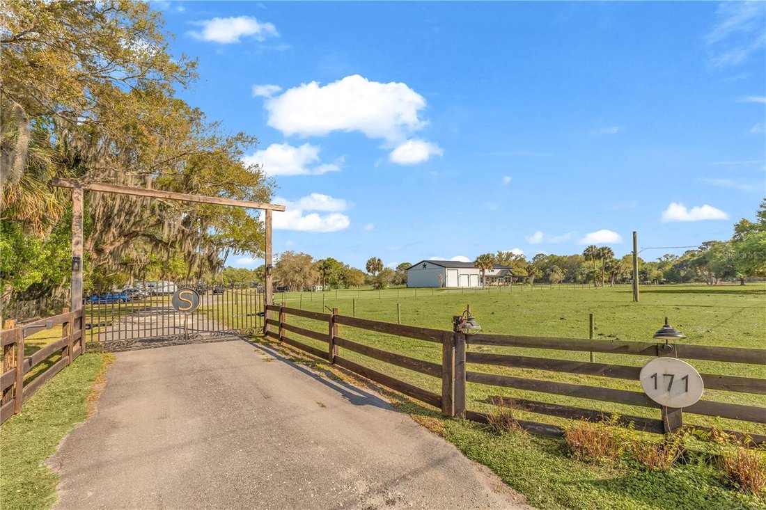 House in Osteen, Florida, United States 3 - 17604233
