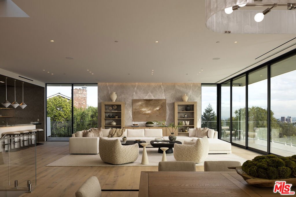 House in Los Angeles, California, United States 3 - 17606579