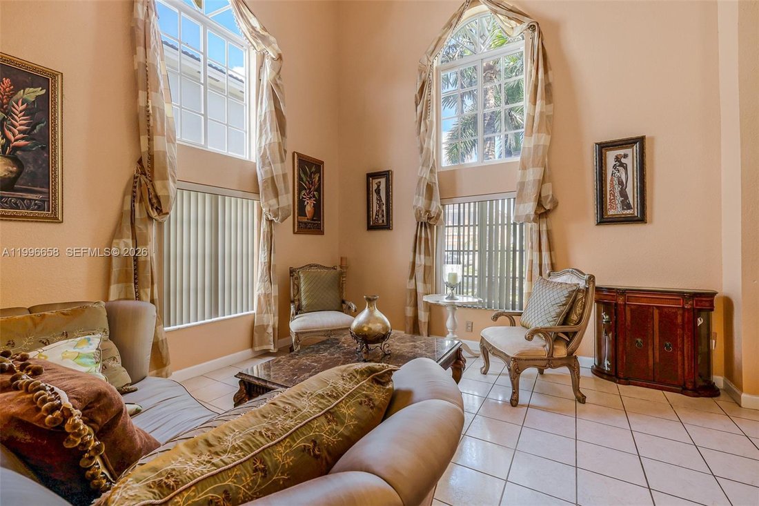 House in Miami, Florida, United States 5 - 17613292