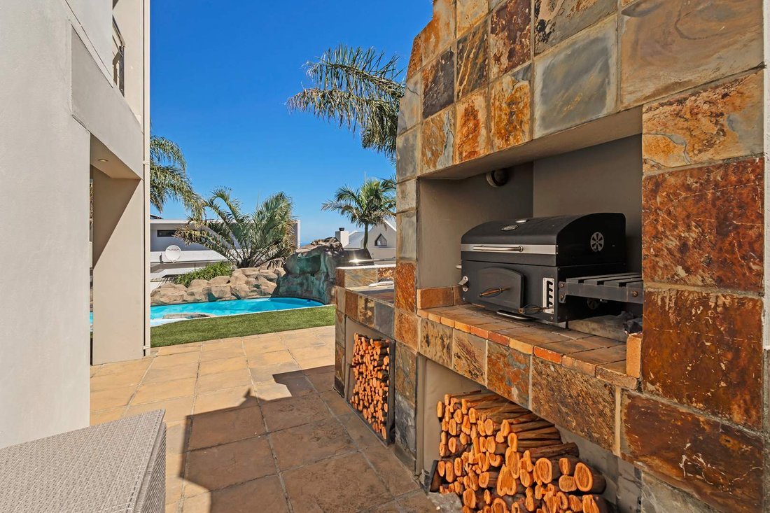 House in Glenlily, Cape Town, South Africa 4 - 17598986