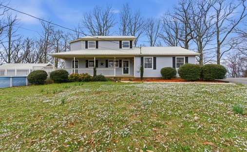 House in Laceys Spring, Alabama, United States 1