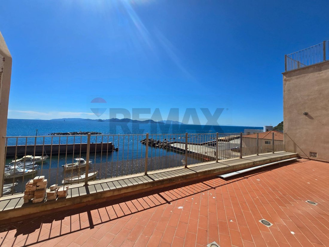 House in Center, Piombino, Tuscany 2 - 17535699