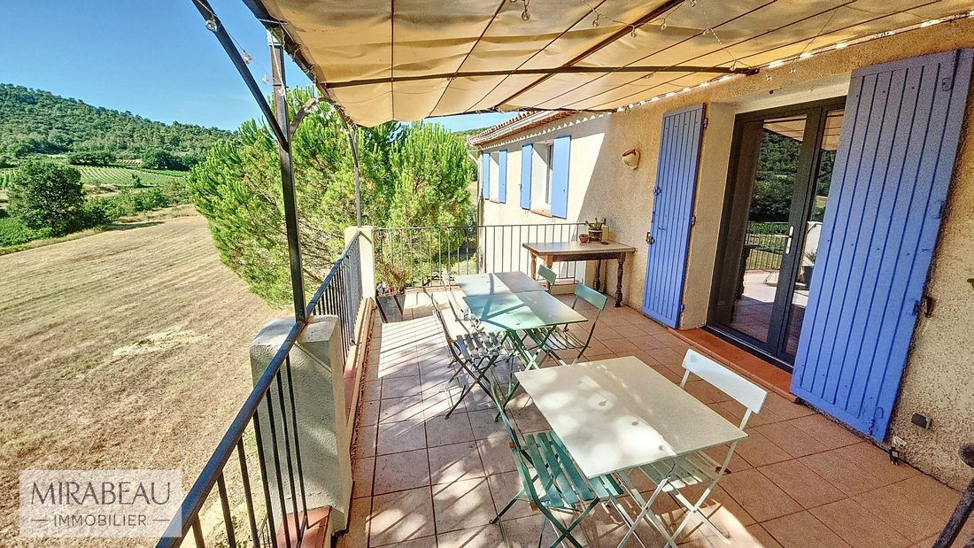 Villa in Beaumont-de-Pertuis, Provence-Alpes-Côte d'Azur, France 2 - 17615061