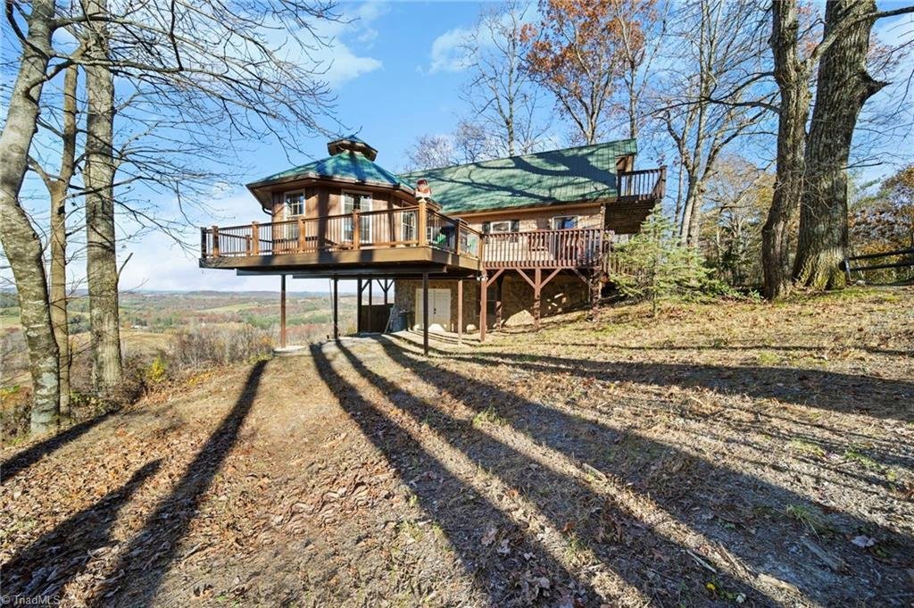 House in Sparta, North Carolina, United States 3 - 17600211