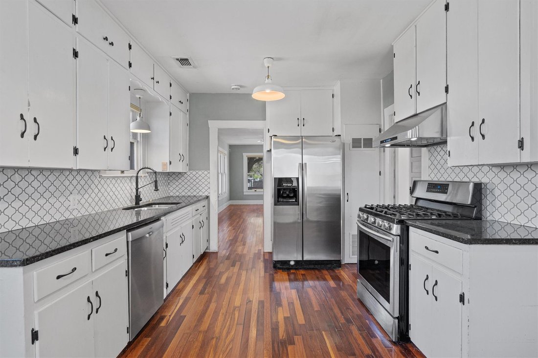 House in Austin, Texas, United States 3 - 17609807