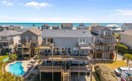 House in North Topsail Beach, North Carolina, United States 1