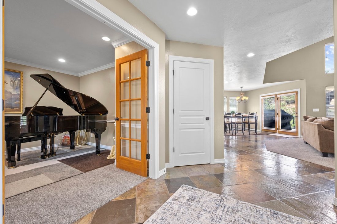 House in Payson, Utah, United States 4 - 17601759