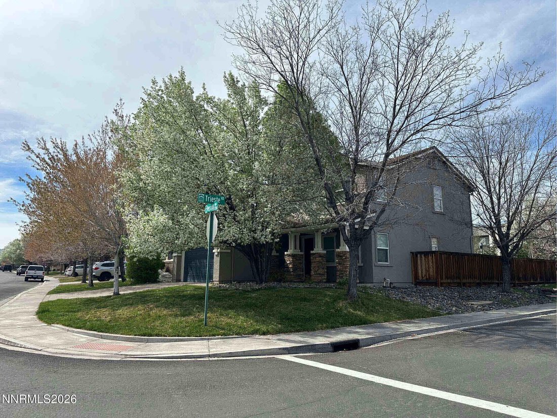 House in Reno, Nevada, United States 4 - 17599151