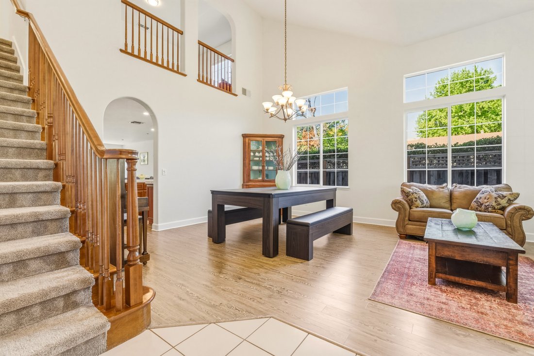 House in Novato, California, United States 5 - 17611766