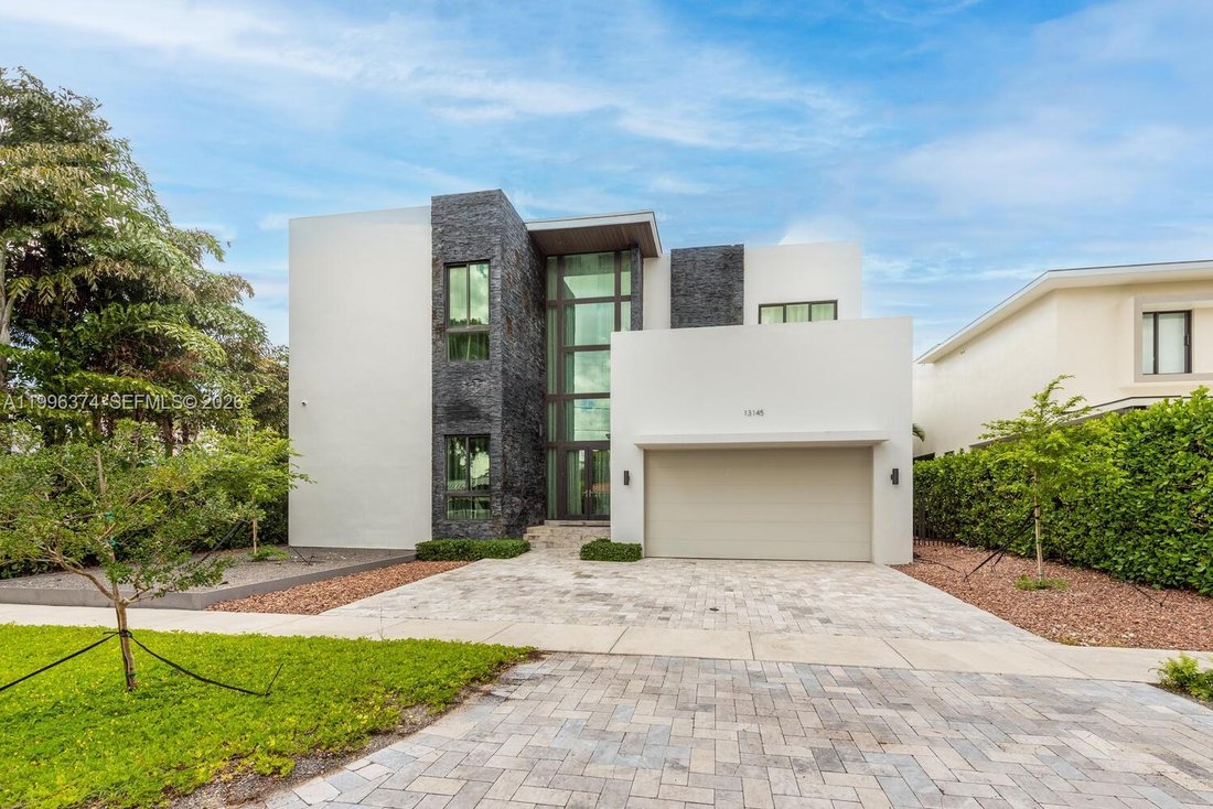 House in North Miami Beach, Florida, United States 2 - 17603313