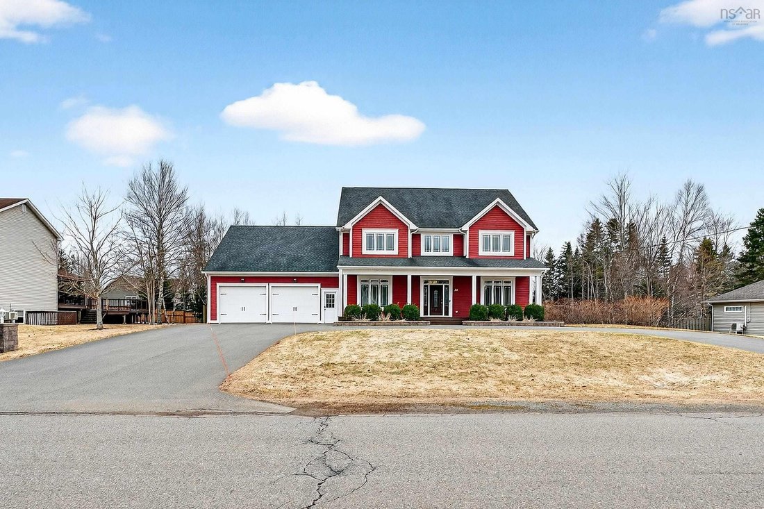 House in Valley, Nova Scotia, Canada 2 - 17598559