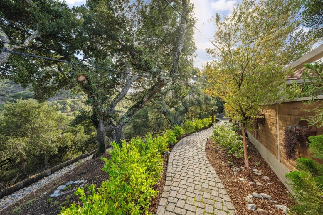House in Carmel Valley, California, United States 5 - 17600820