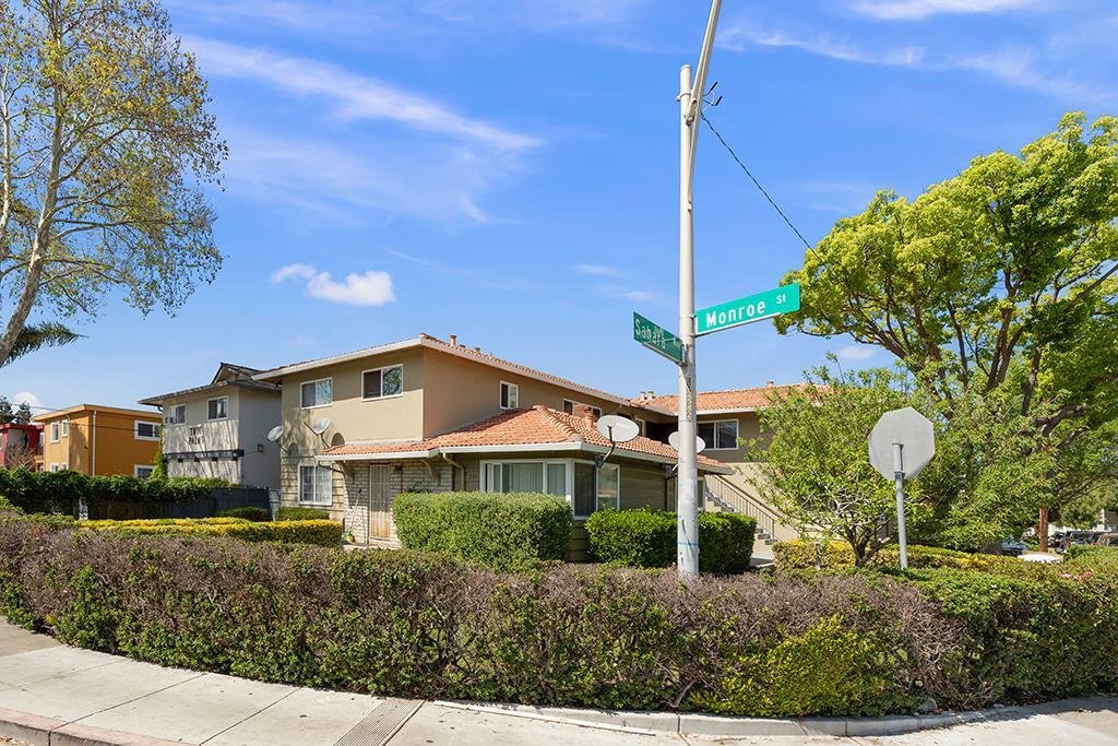Santa Clara, California, United States 5 - 17600478