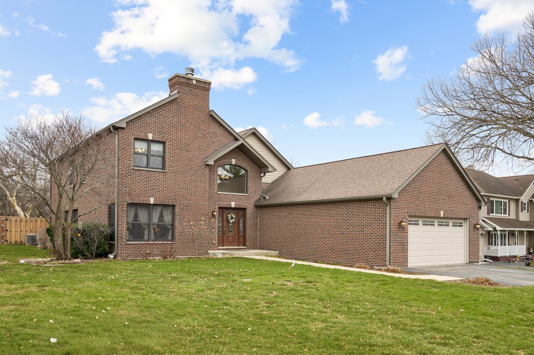 House in Roselle, Illinois, United States 3 - 17608241