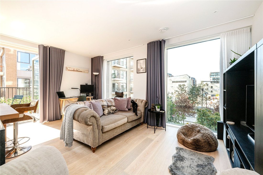 Apartment in Walham Green, Hammersmith and Fulham, England 1 - 17598668