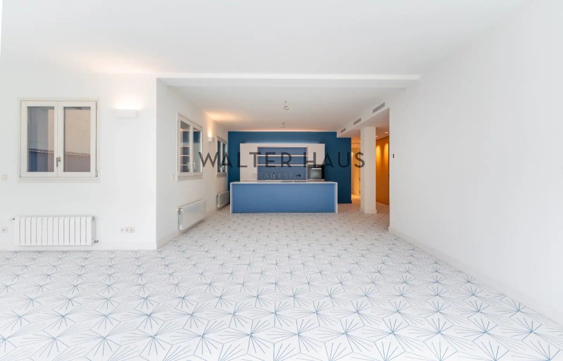 House in Eixample, Barcelona, Spain 4 - 15542321