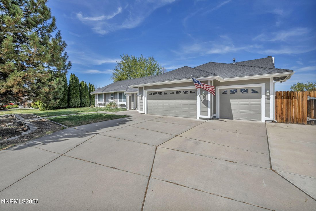 House in Sparks, Nevada, United States 2 - 17599432