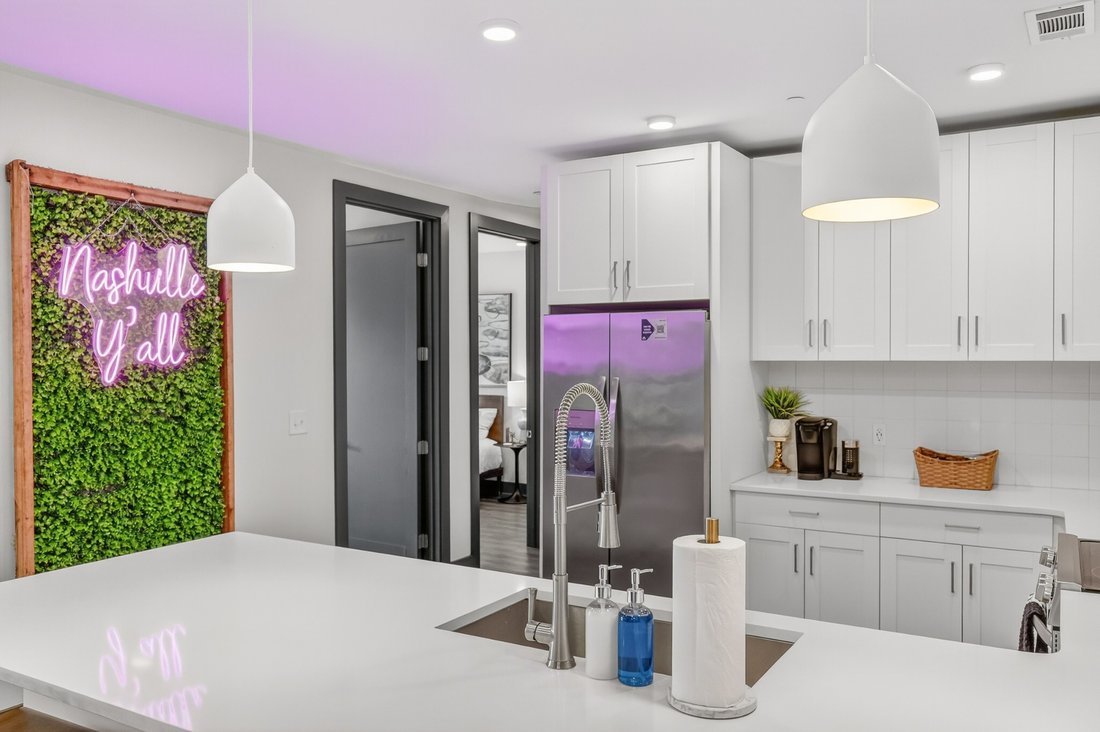 Condo in Nashville, Tennessee, United States 5 - 17607298