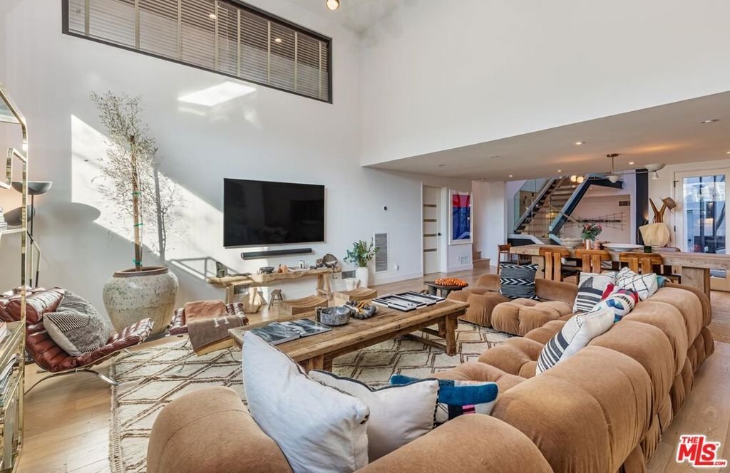 House in Los Angeles, California, United States 2 - 17606252