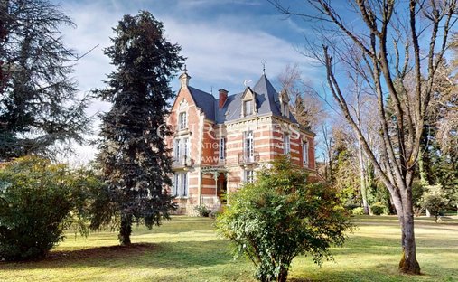 Castle in Le Roc, Occitania, France 1