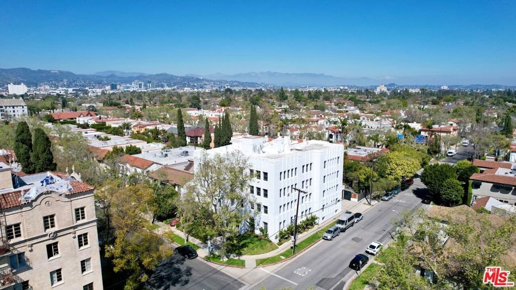 Los Angeles, California, United States 3 - 17606030