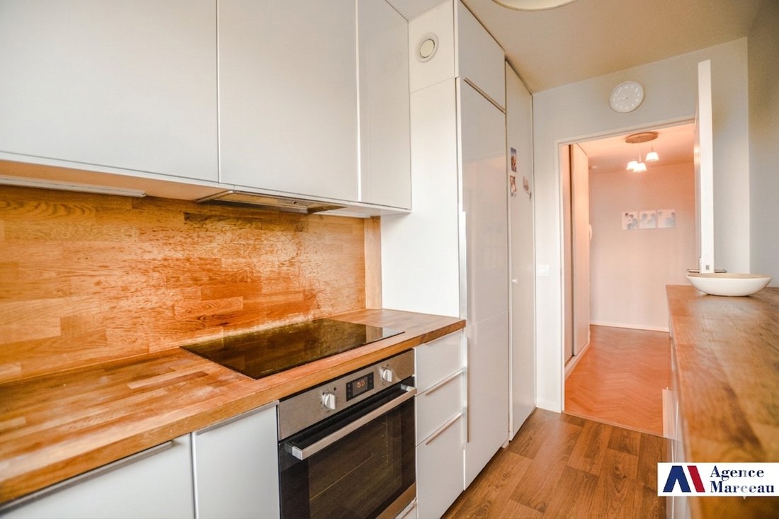 Apartment in Hôtel de Ville, Courbevoie, France 5 - 17612297