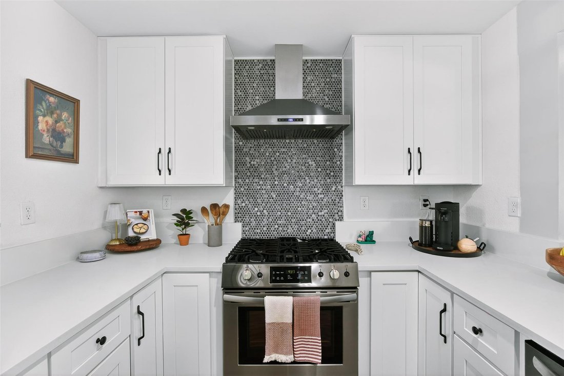 House in Austin, Texas, United States 4 - 17611447