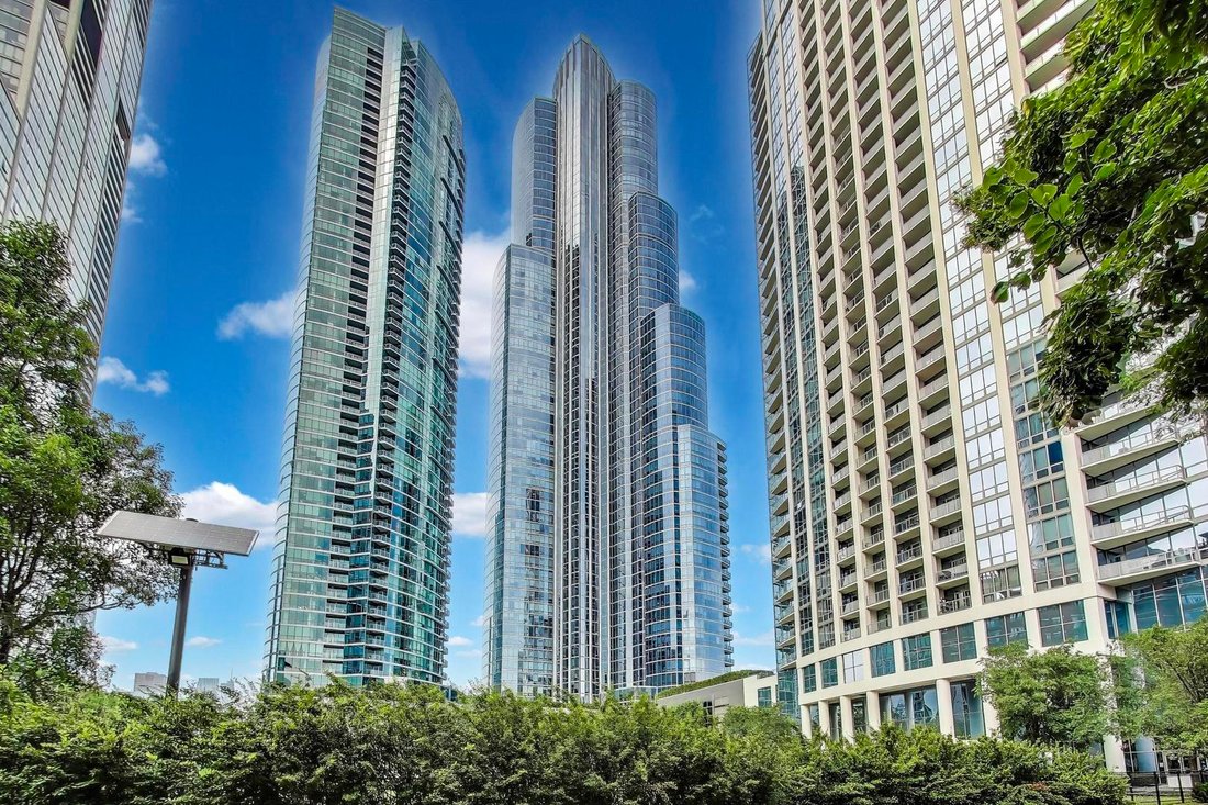 Condo in Chicago, Illinois, United States 3 - 17608451