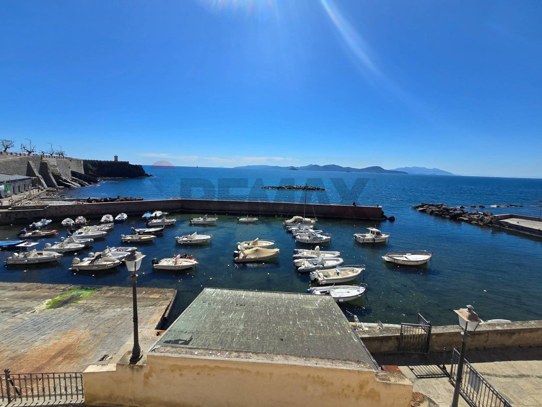 House in Center, Piombino, Tuscany 1 - 17535699